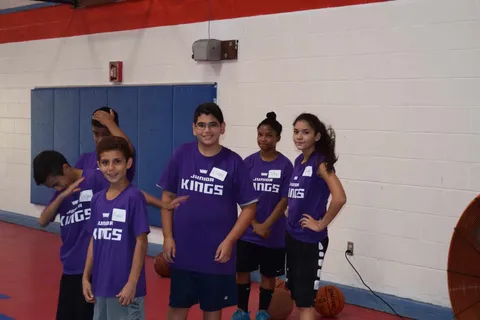 NBA YOUTH CLINIC WITH SACRAMENTO KINGS photograph 27