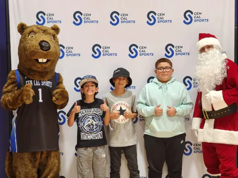 Inaugural Junior High Holiday Invitational photograph 120