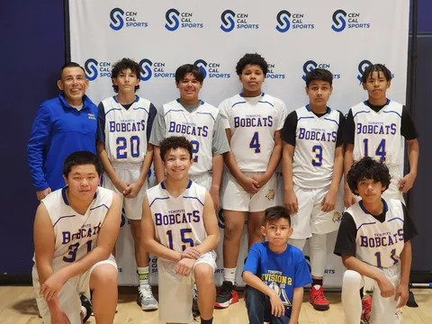 Inaugural Junior High Holiday Invitational photograph 41