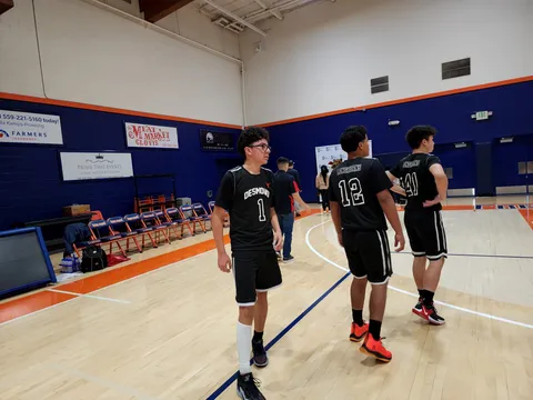 Inaugural Junior High Holiday Invitational photograph 114