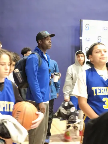 2nd Annual Holiday Invitational photograph 35