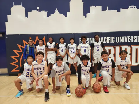 Inaugural Junior High Holiday Invitational photograph 5