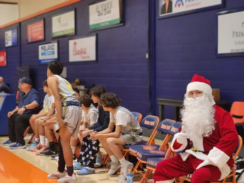 Inaugural Junior High Holiday Invitational photograph 75
