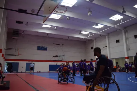 NBA YOUTH CLINIC WITH SACRAMENTO KINGS photograph 20