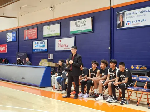 Inaugural Junior High Holiday Invitational photograph 20