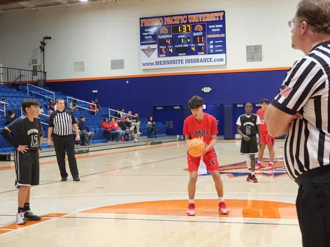 Inaugural Junior High Holiday Invitational photograph 23