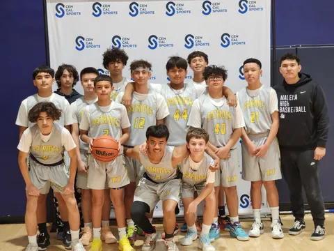 Inaugural Junior High Holiday Invitational photograph 63
