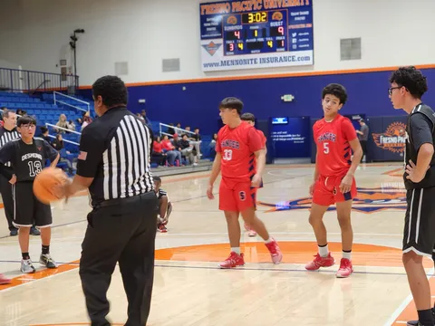 Inaugural Junior High Holiday Invitational photograph 17
