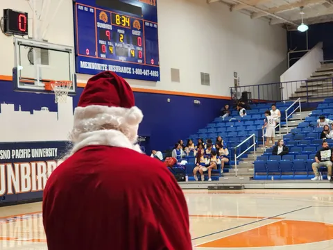 Inaugural Junior High Holiday Invitational photograph 68