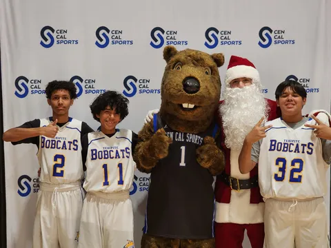 Inaugural Junior High Holiday Invitational photograph 103