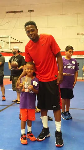 NBA YOUTH CLINIC WITH SACRAMENTO KINGS photograph 33